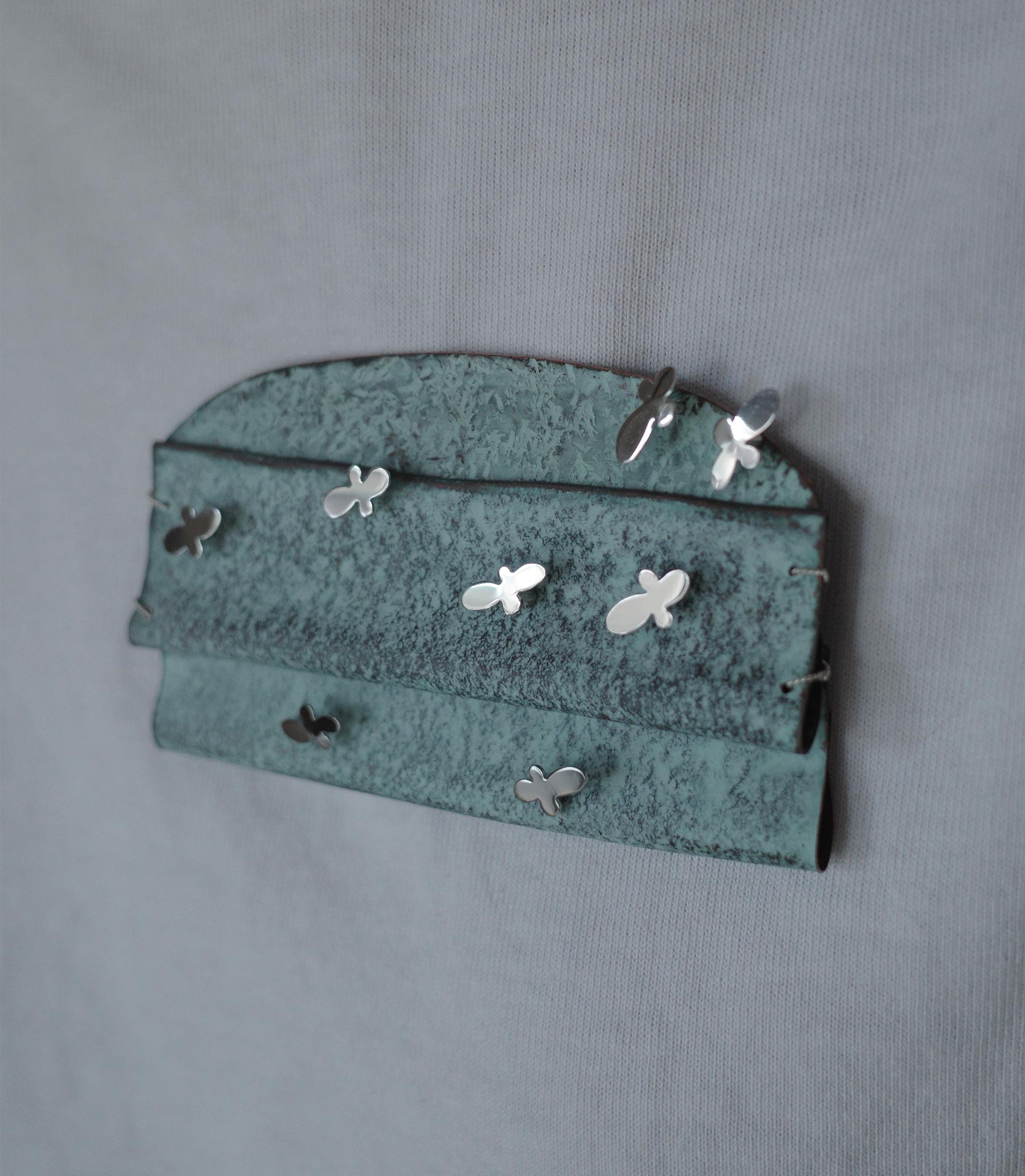 In time’s traces In time’s traces